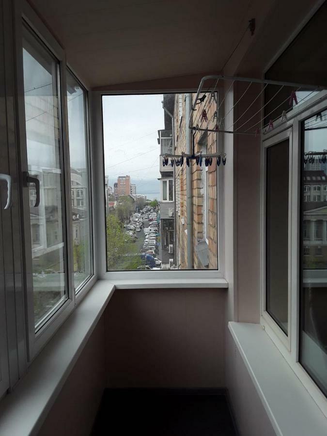 Centre 80M2 Apartment On Admirala Fokina Vladivostok Exterior foto